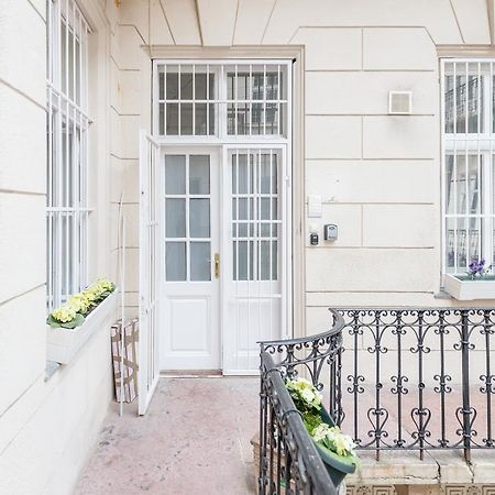 Sara'S Apartment Будапеща Екстериор снимка