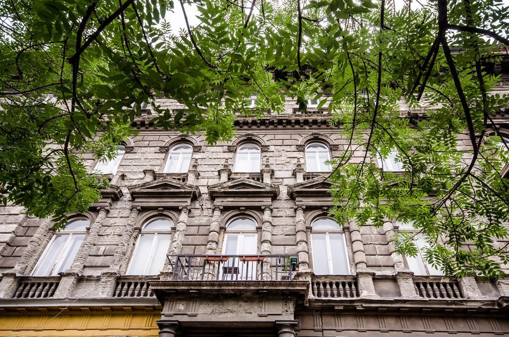 Sara'S Apartment Будапеща Екстериор снимка
